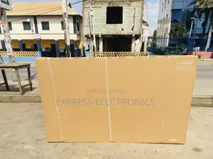 Slim Uhd Smart 85”Cu8000 Samsung Television