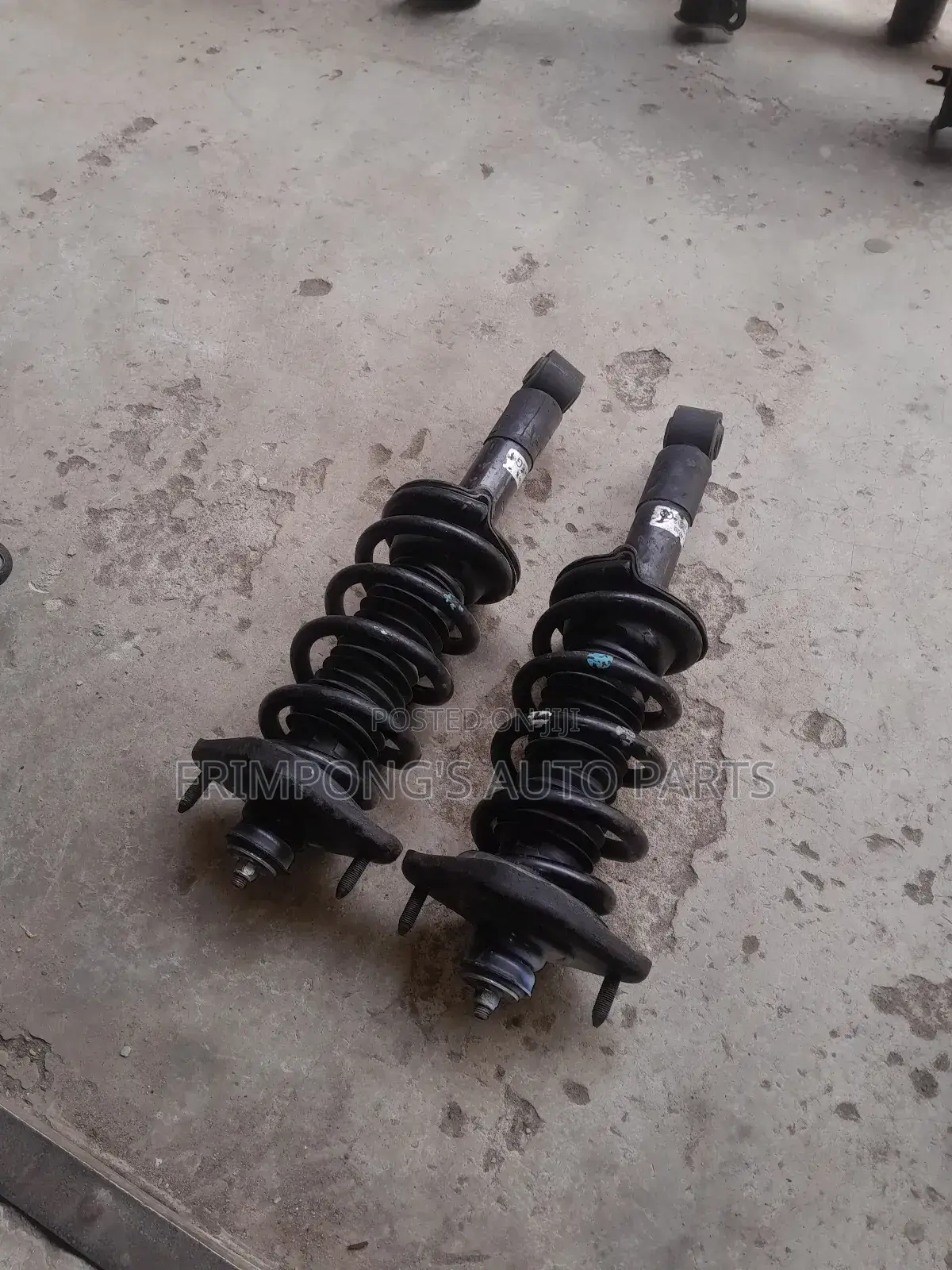 Honda C.R.V 2012 to 2016 Back Shocks