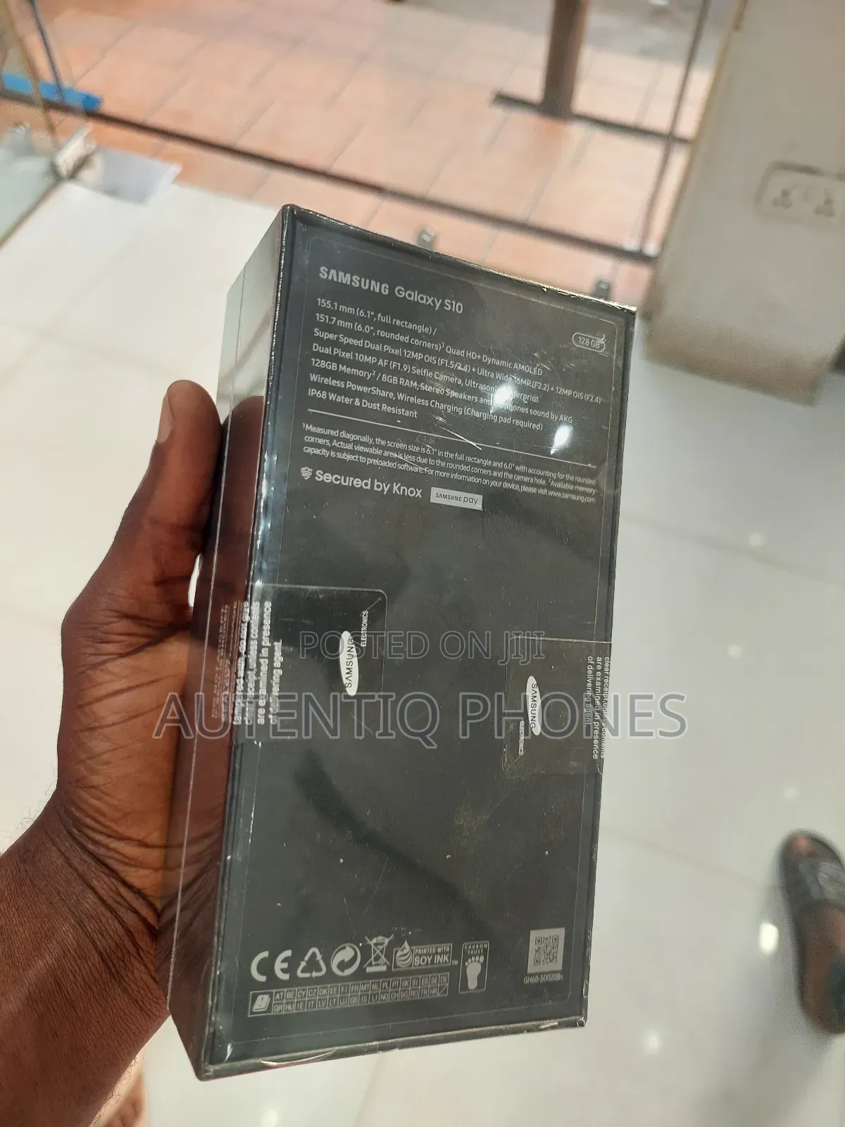New Samsung Galaxy S10 128 GB Black