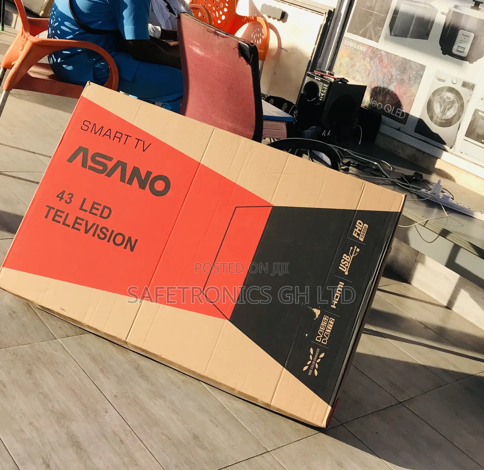 Asano Fresh in Box LED Smart Glossy Black 43 Inch Tv