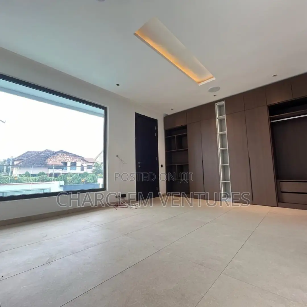 5bdrm House in Charclem Ventures, East Legon for sale