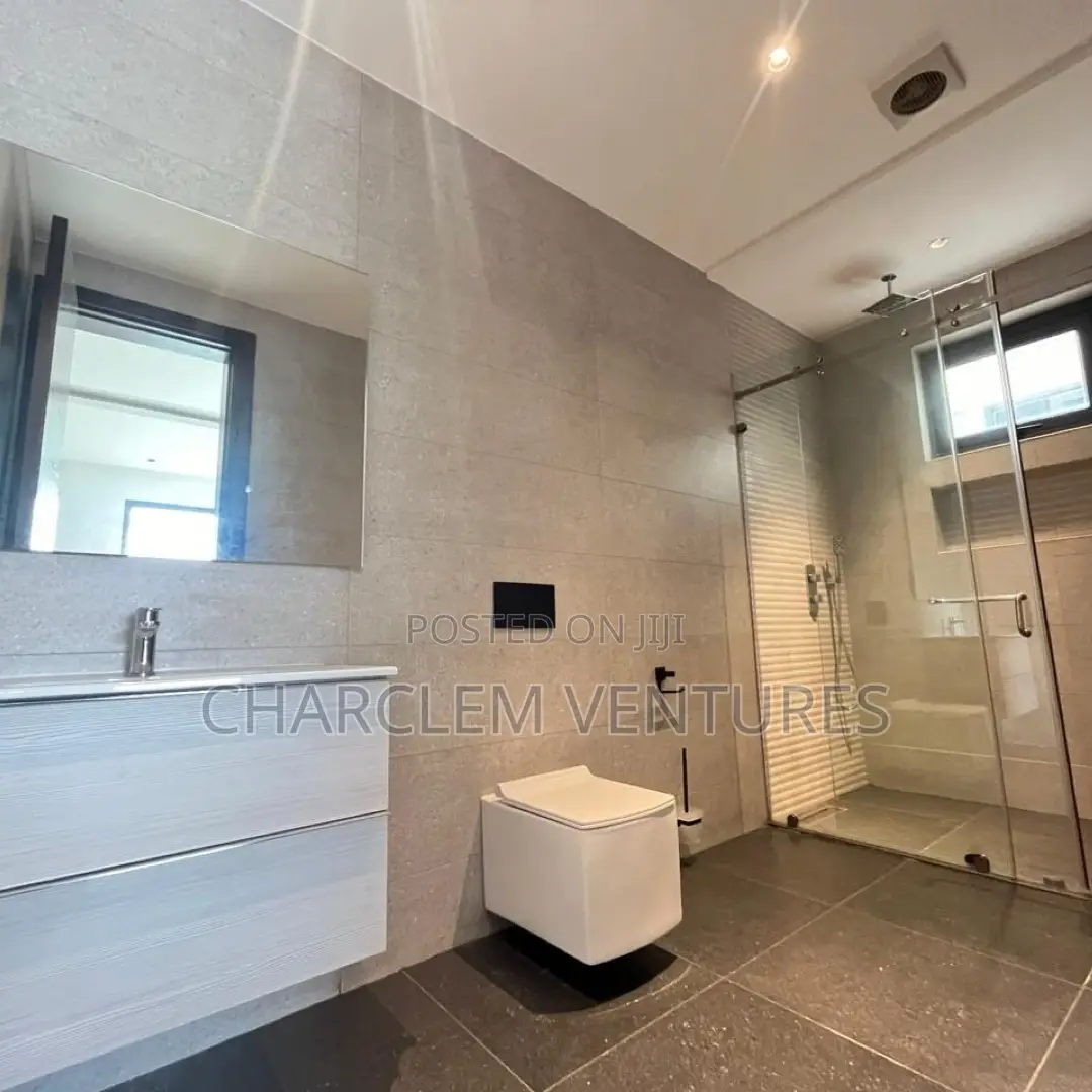 5bdrm House in Charclem Ventures, East Legon for sale