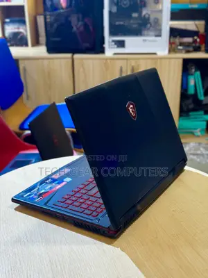 Laptop MSI GL63 8RC 16GB Intel Core I7 HDD+SSD 1T
