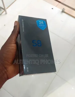 New Samsung Galaxy S8 64 GB Black