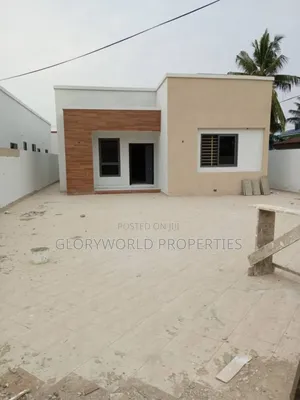 3bdrm House in Spintex for sale