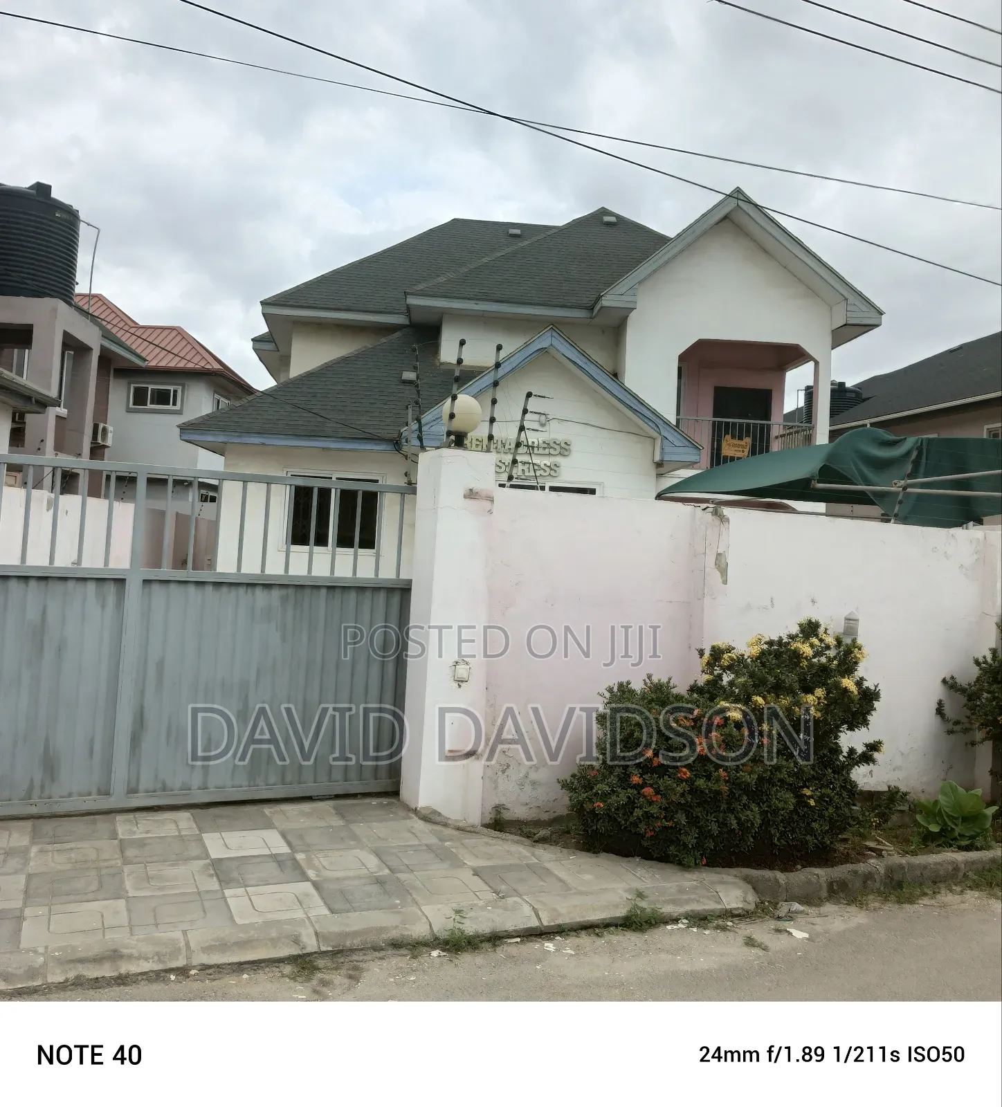 5bdrm Mansion in 5 Bedroom Self, Tema Metropolitan for rent
