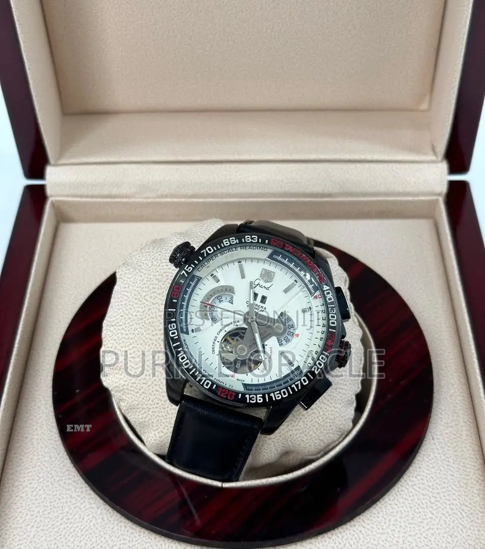 Carrera Top Quality Leather Wristwatch