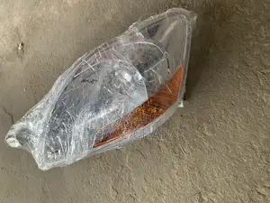 Yaris 2008 Headlight