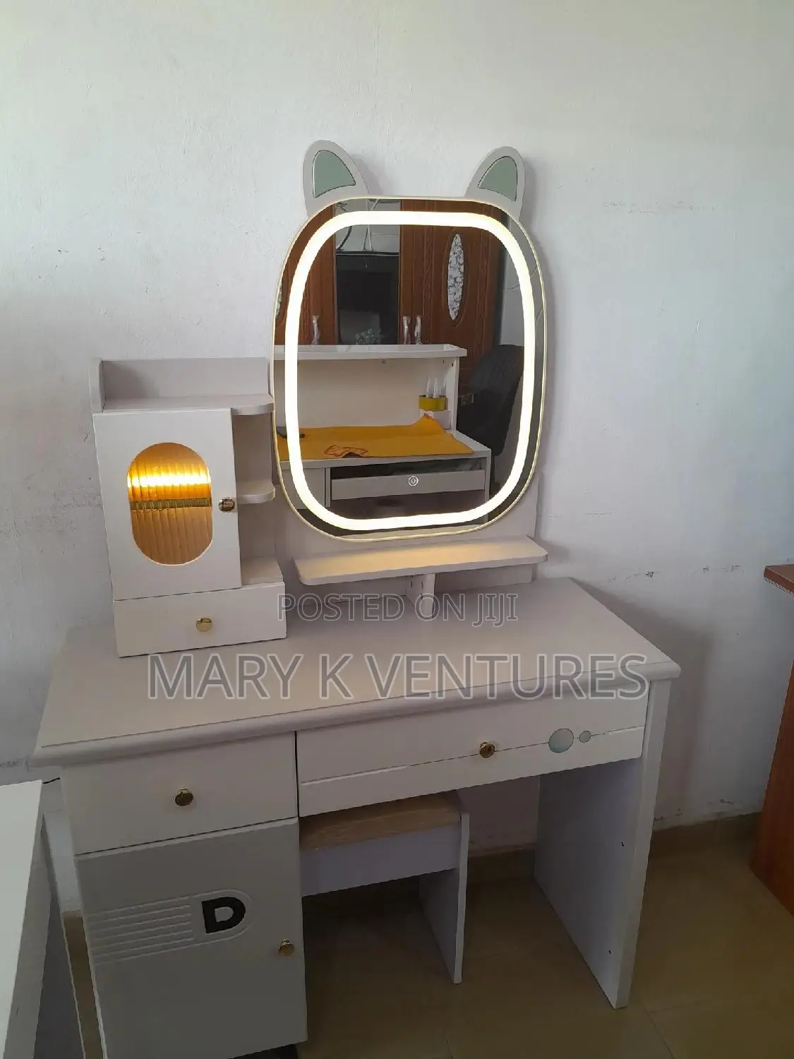 Dressing Mirror