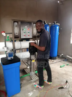 Reverse Osmosis Machine and Water Treatment Specialist