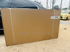 Nice Slim Design UHD Smart Glossy Samsung 65”Cu8000