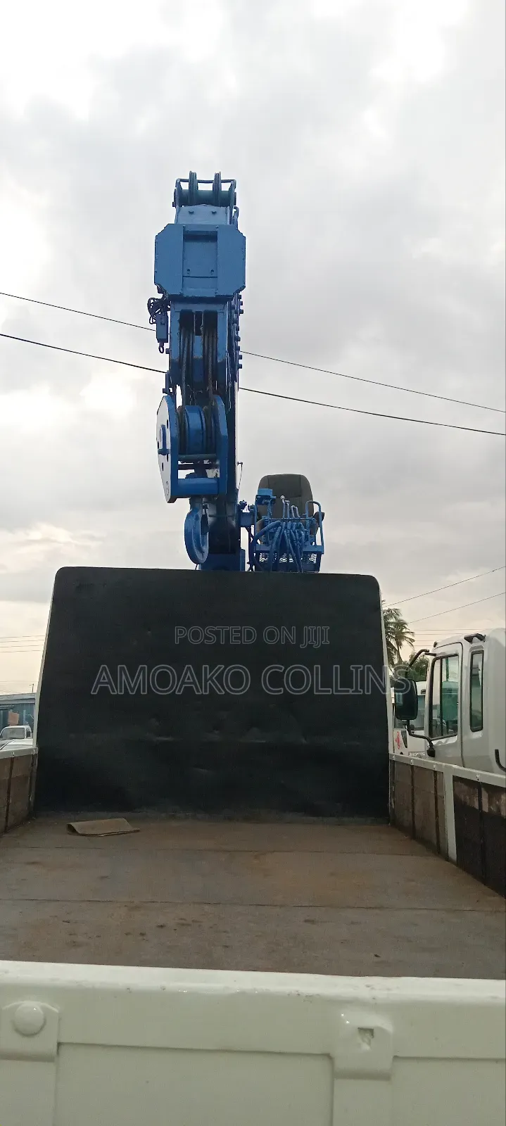 Hyundai 8 Holes Crane for Sale