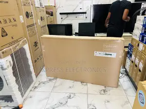 Sleek Samsung Uhd ——55”—Cu8000