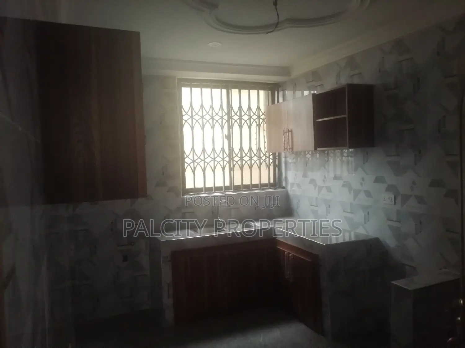 3bdrm Apartment in Atasemanso, Kumasi Metropolitan for rent