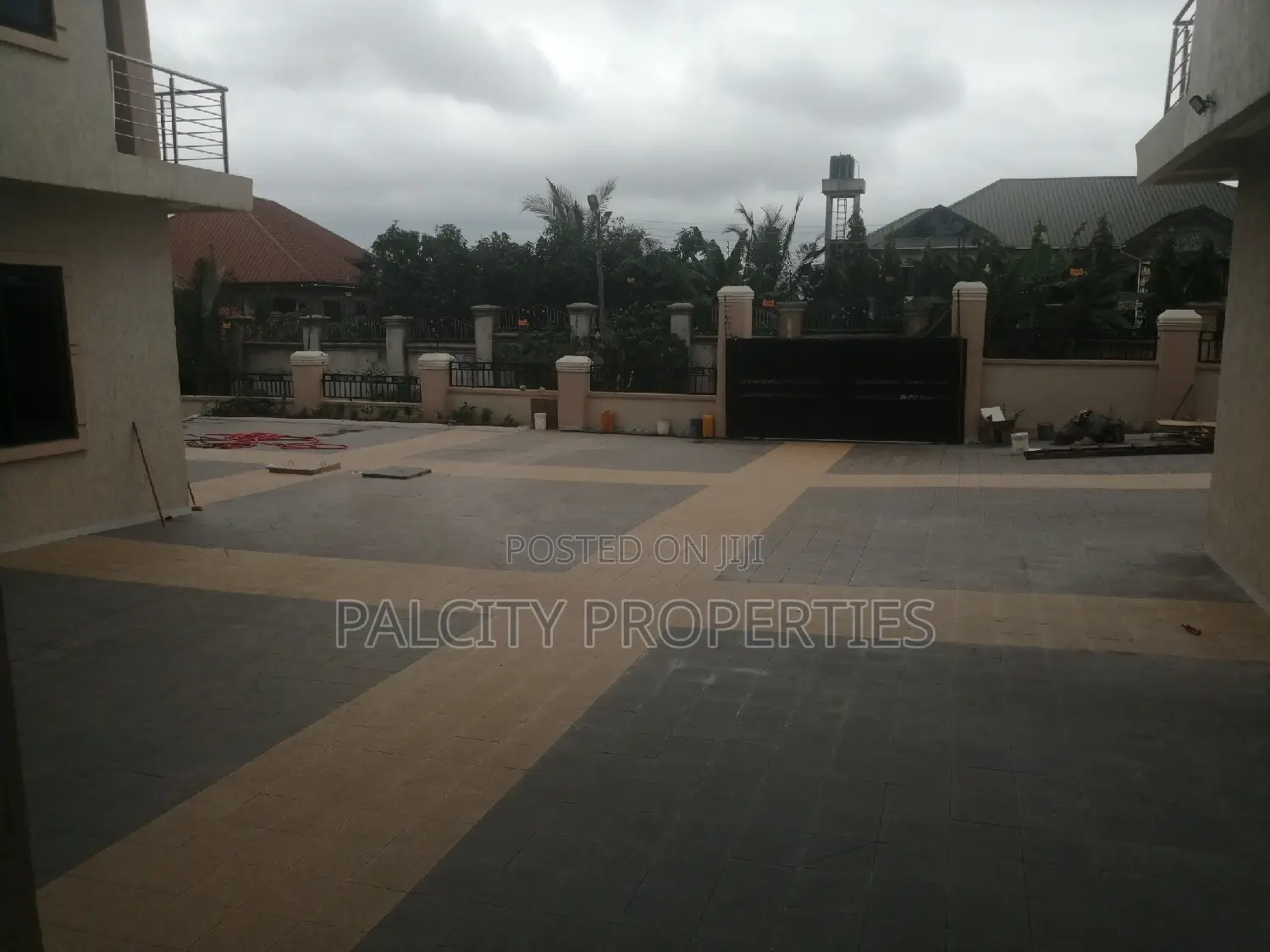 3bdrm Apartment in Atasemanso, Kumasi Metropolitan for rent