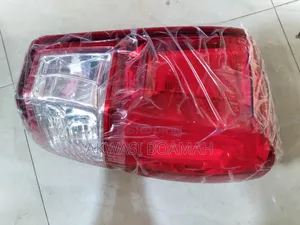 Toyota Tacoma 2016/18 Taillight Pair