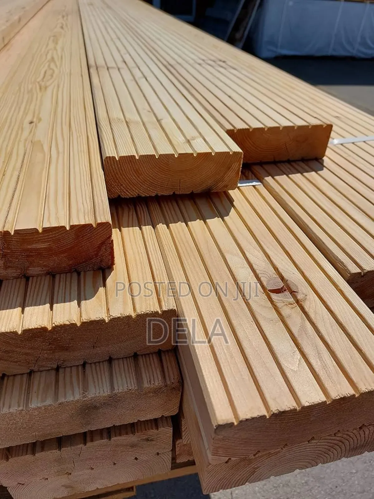 Boards, Plywood and Bamboo for Rent
