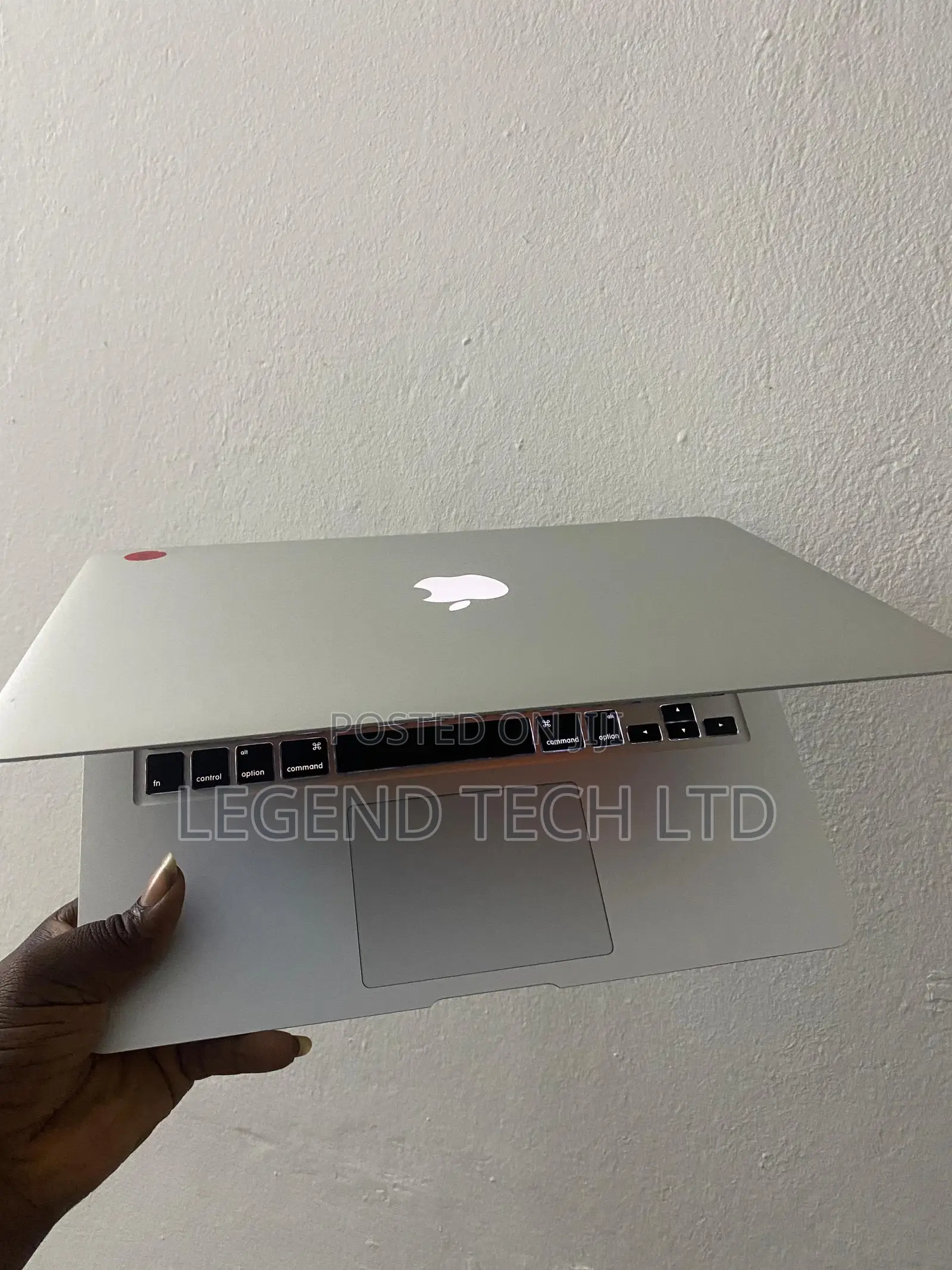 Laptop Apple MacBook Air 4GB Intel Core I5 SSD 160GB
