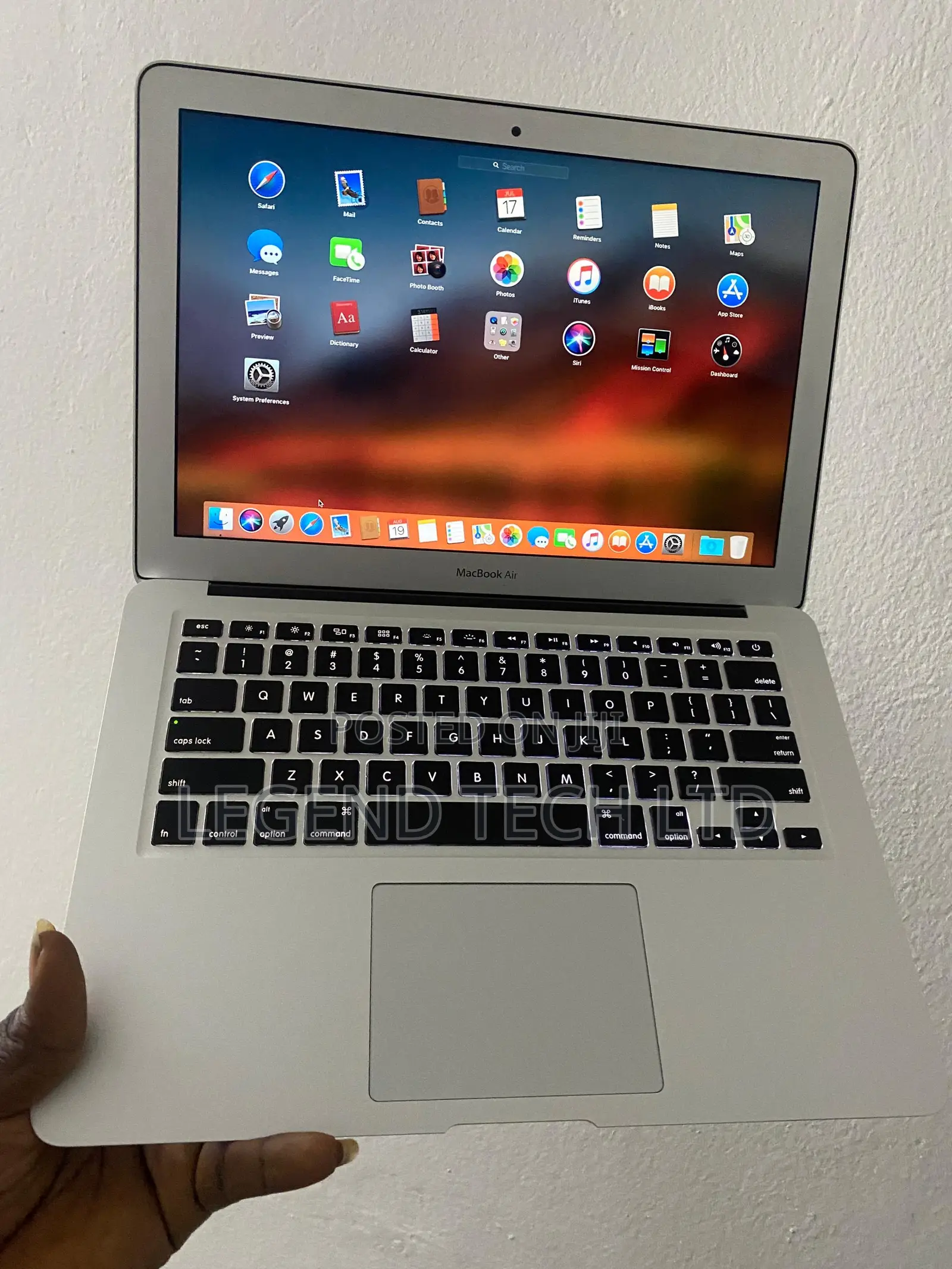 Laptop Apple MacBook Air 4GB Intel Core I5 SSD 160GB