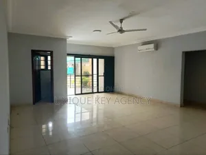 3bdrm Apartment in Unique Key Agency, Airport Residential Area for rent