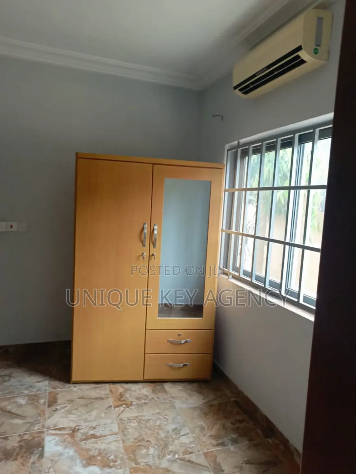 3bdrm Apartment in Unique Key Agency, Airport Residential Area for rent