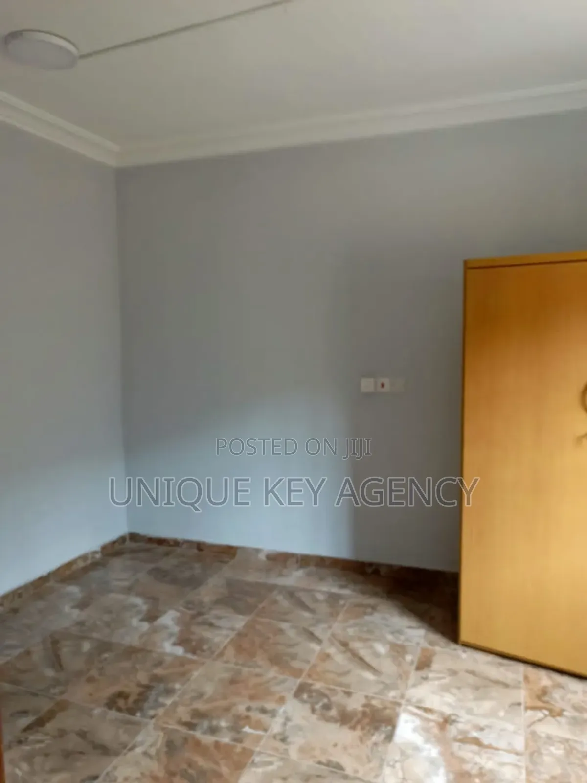 3bdrm Apartment in Unique Key Agency, Airport Residential Area for rent