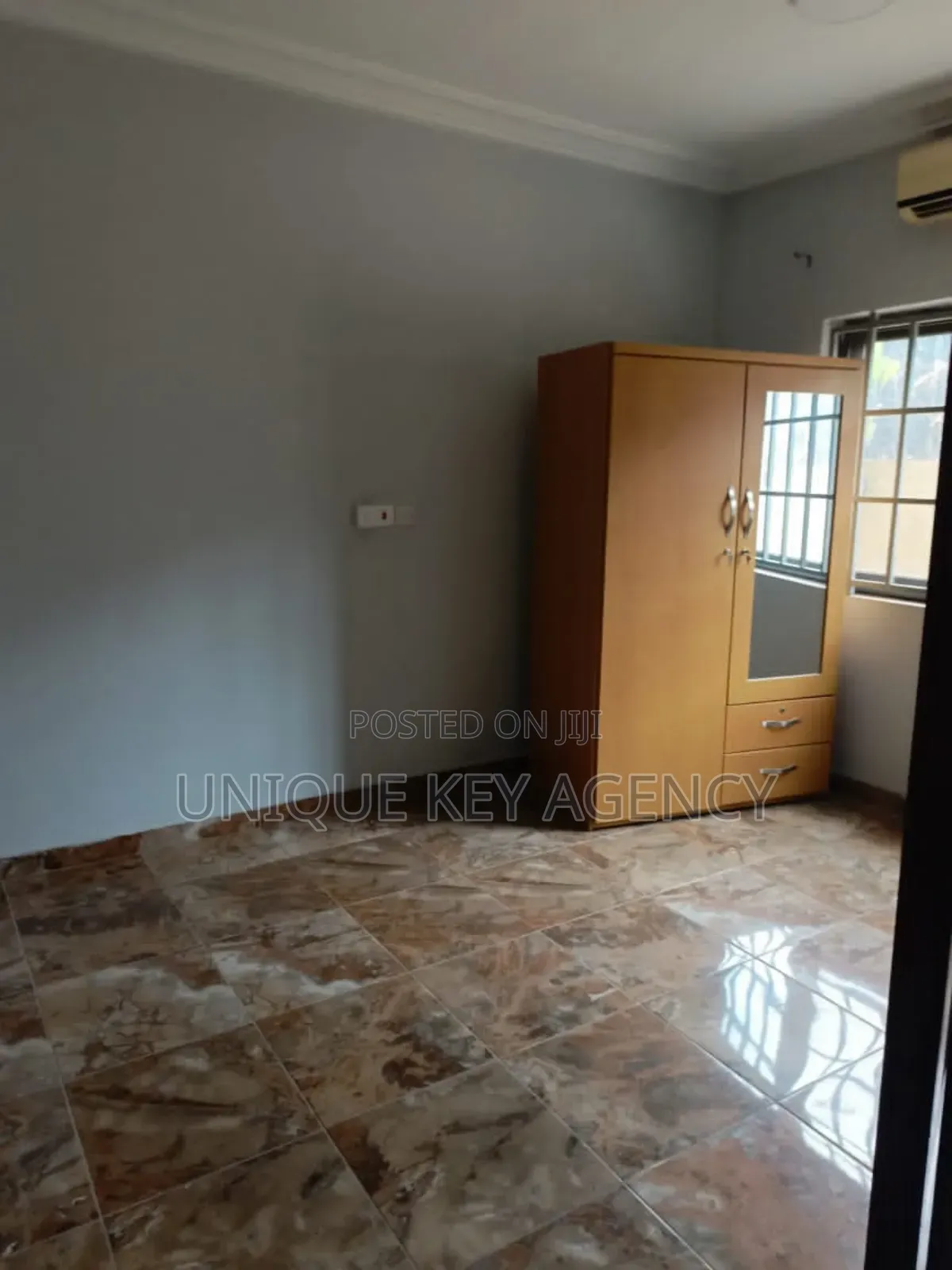3bdrm Apartment in Unique Key Agency, Airport Residential Area for rent
