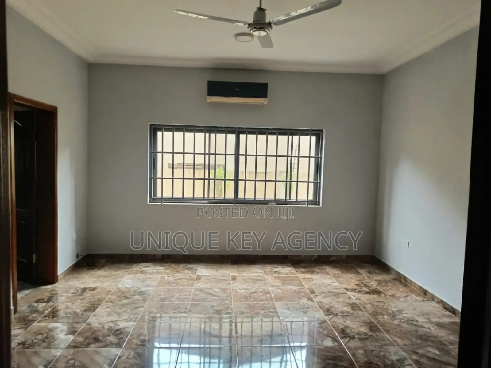3bdrm Apartment in Unique Key Agency, Airport Residential Area for rent