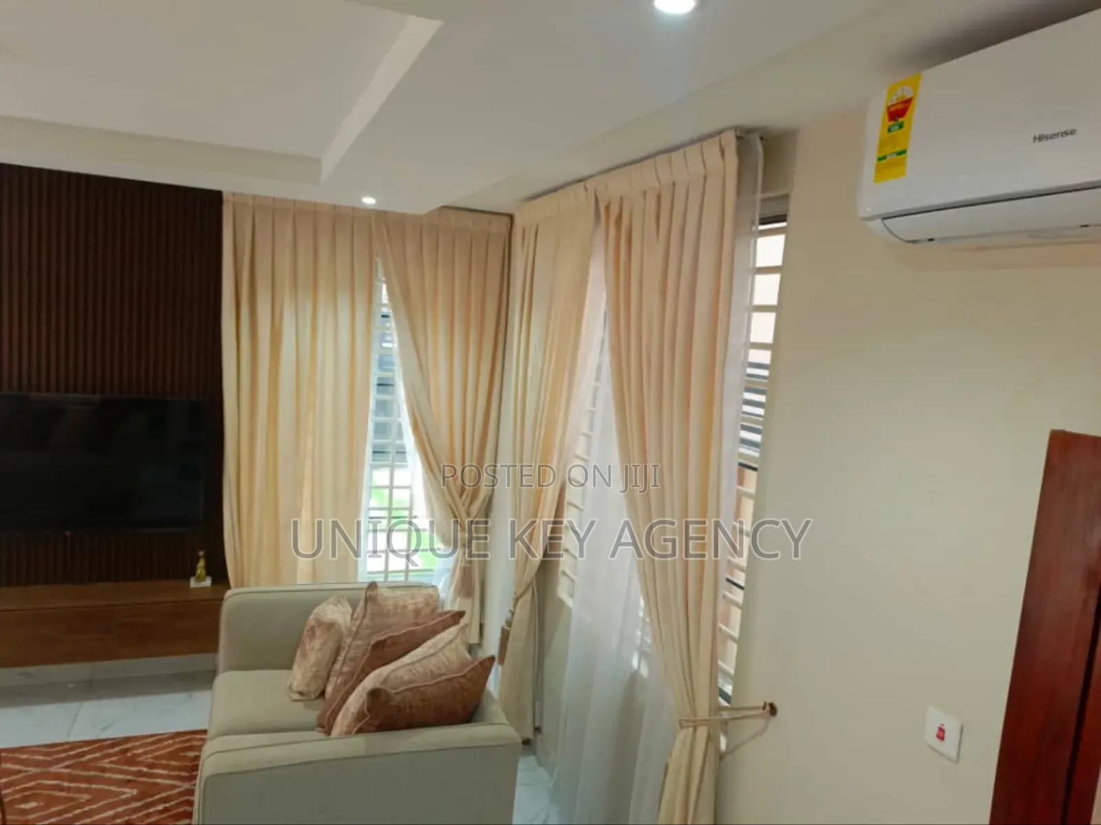 Furnished 3bdrm House in Unique Key Agency, Airport Residential Area