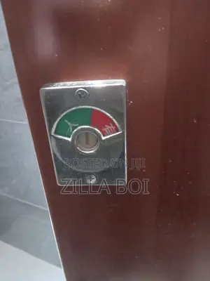Indicator Toilet Lock