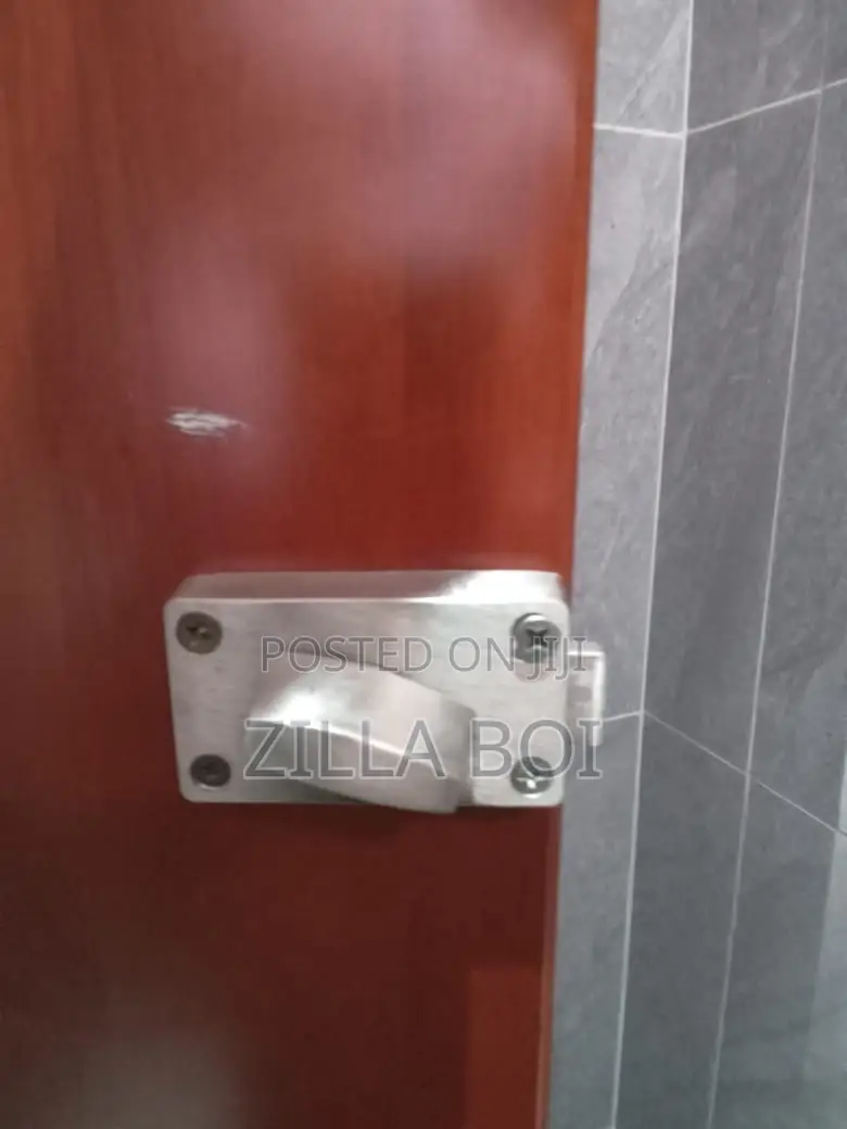 Indicator Toilet Lock