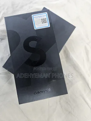 New Samsung Galaxy S22 5G 128 GB Black