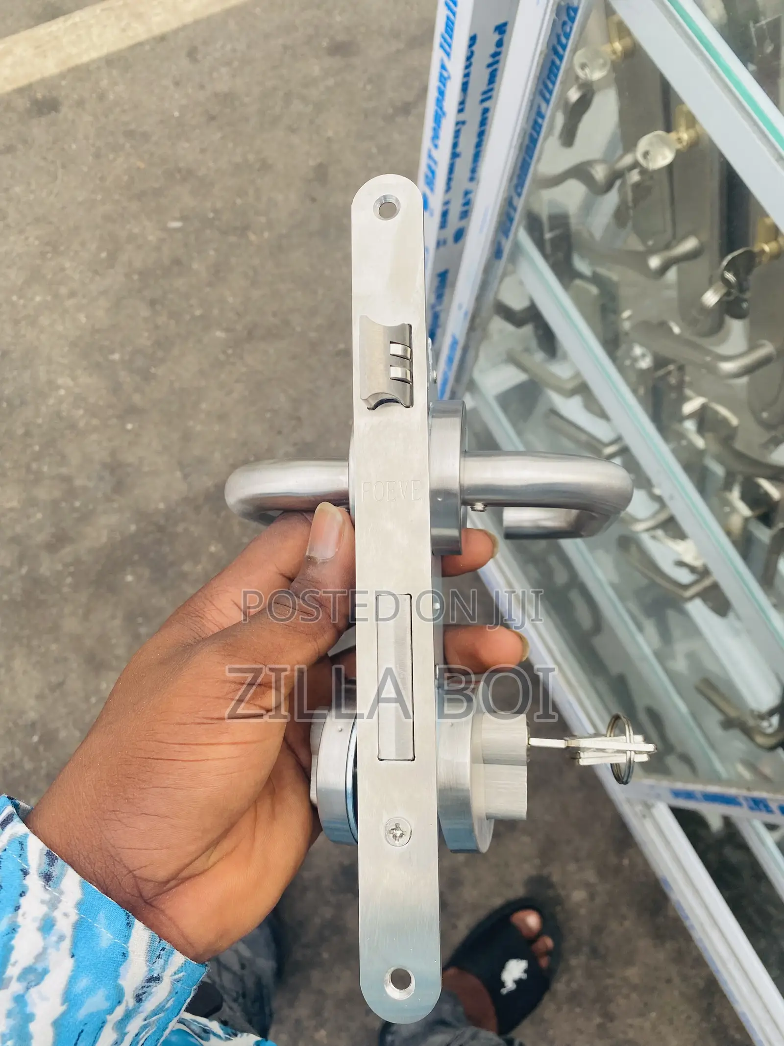 Door Lock SA Rosette Style (Cove Handle)