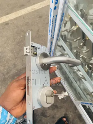 Door Lock SA Rosette Style (Cove Handle)