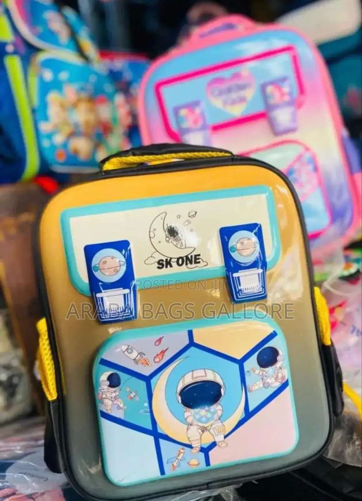 Quality Cartoons Characters Bag S