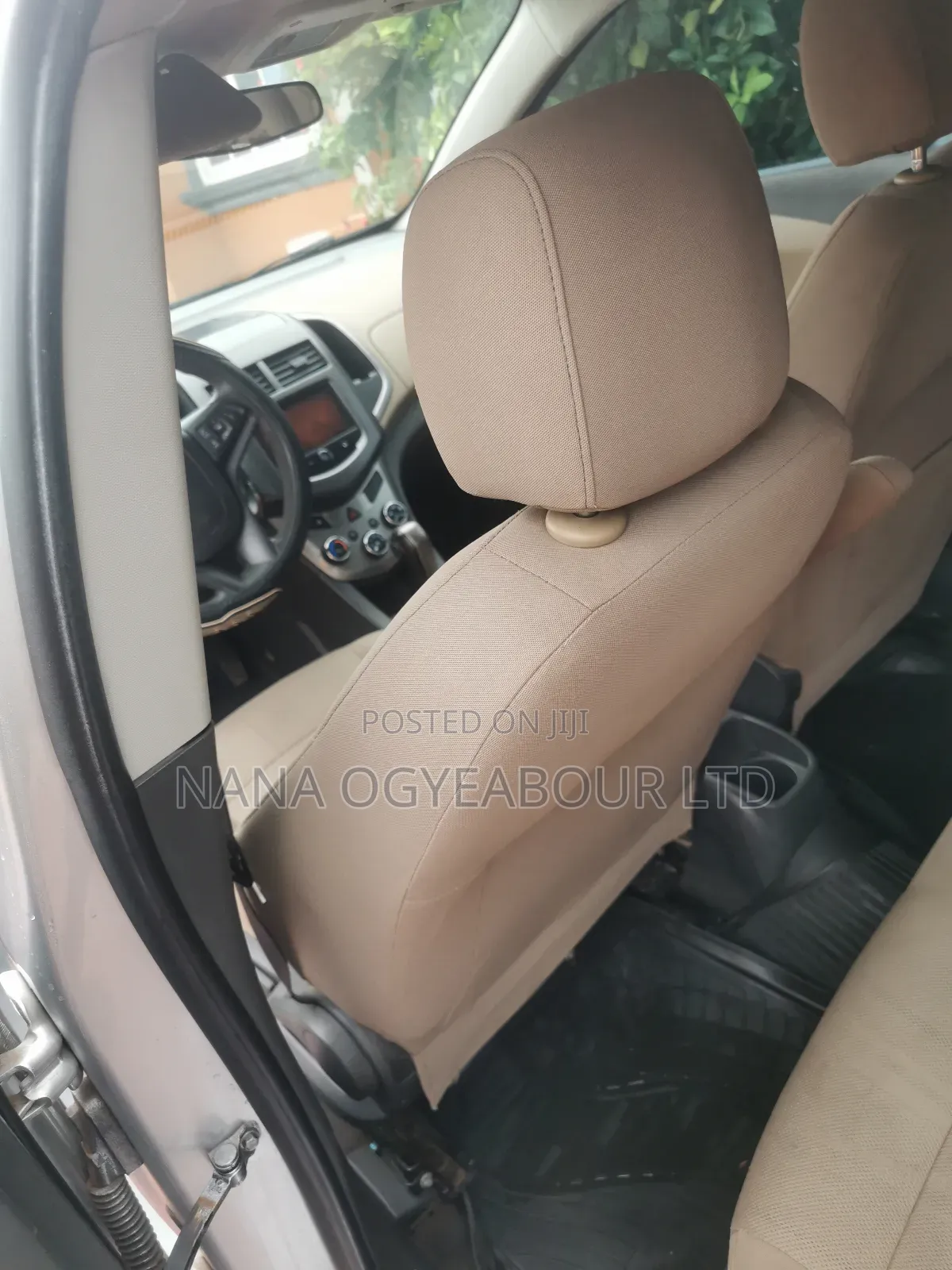 Chevrolet Sonic 2013 Silver