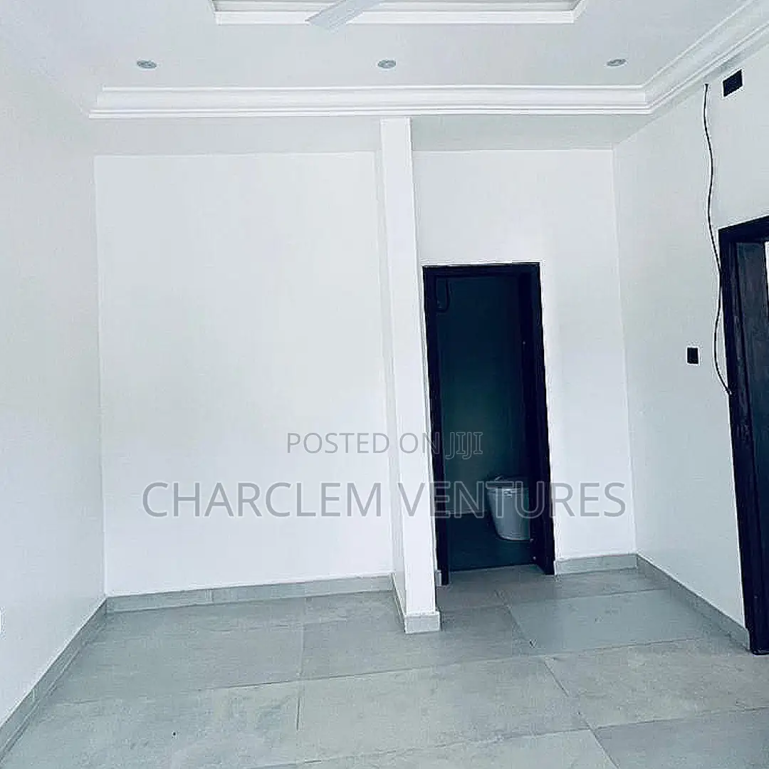 2bdrm House in Charclem Ventures, Adenta for sale