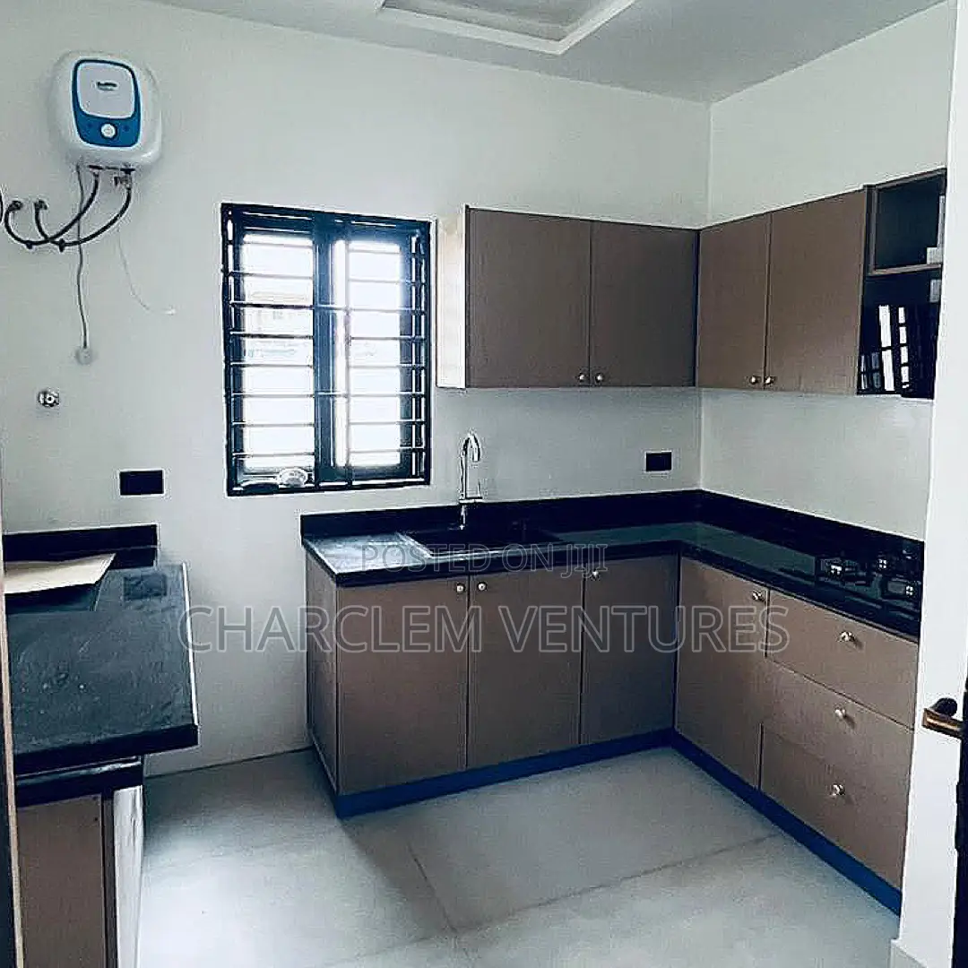 2bdrm House in Charclem Ventures, Adenta for sale