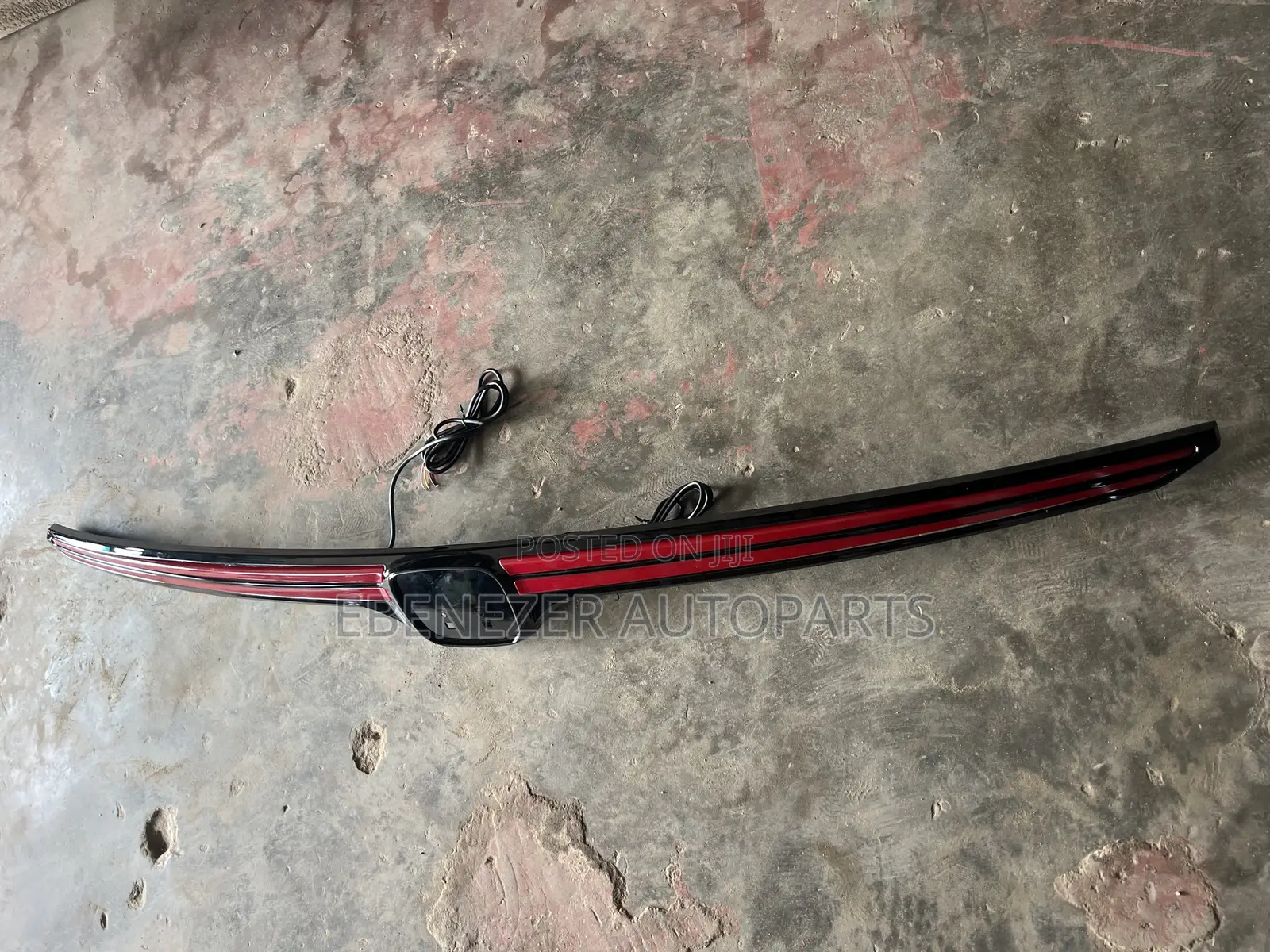 Honda CRV Led Boot Chrome Spoiler