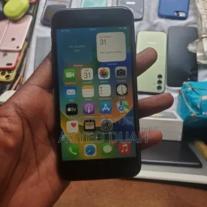 Apple iPhone 8 64 GB Black