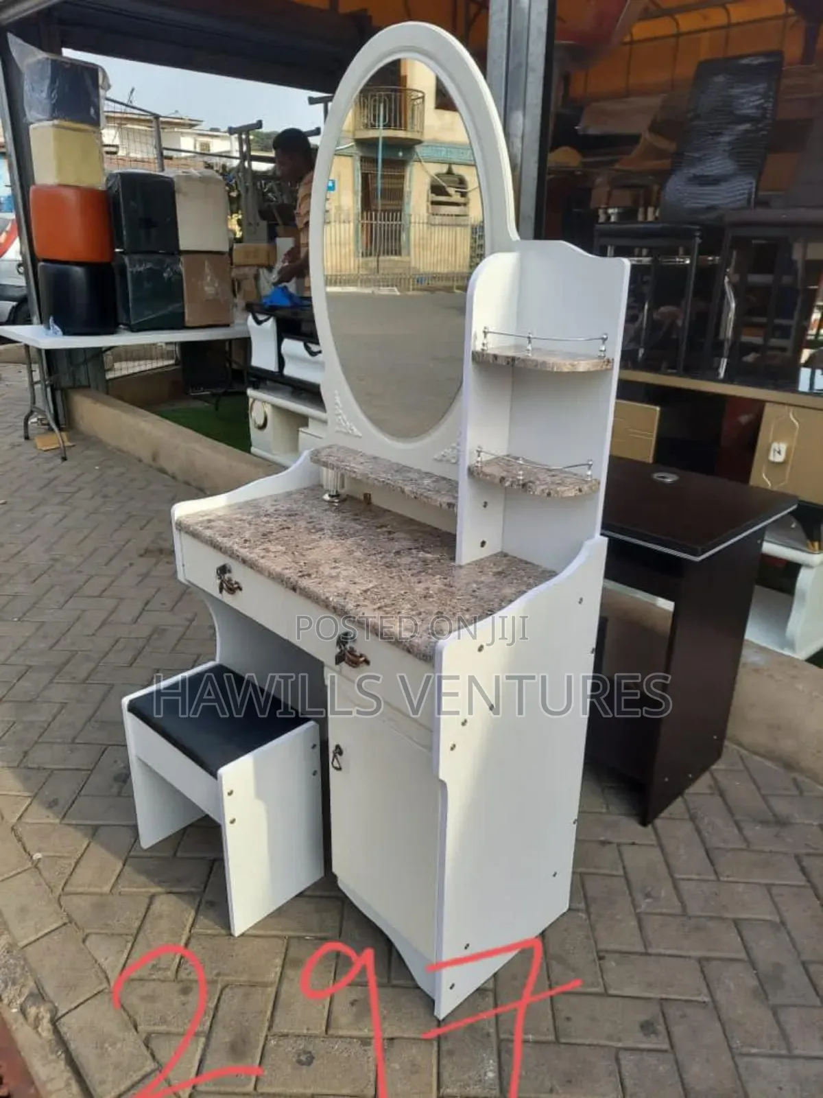 Dressing Mirror Set