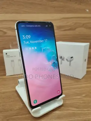 Samsung Galaxy S10e 128 GB White