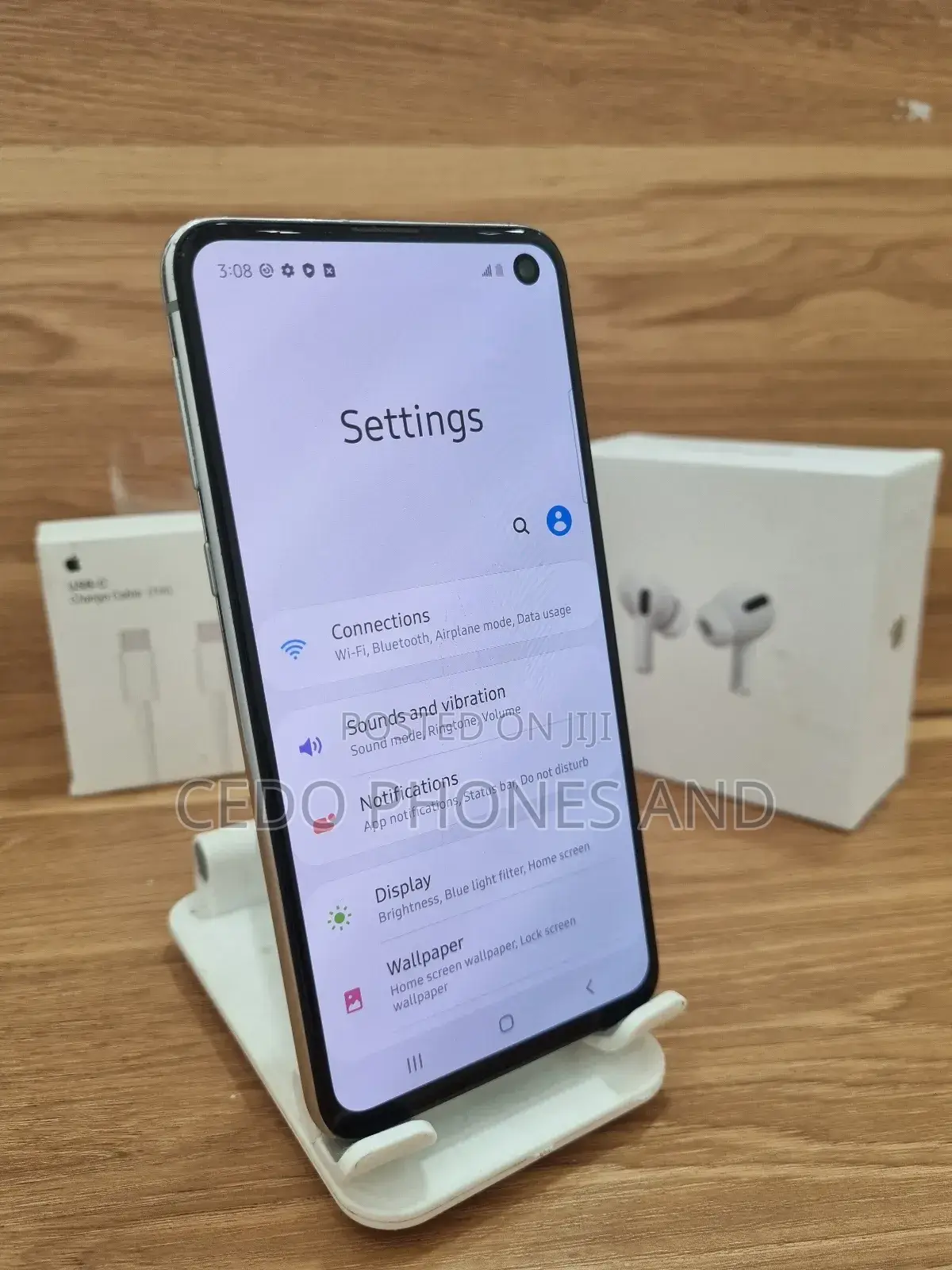 Samsung Galaxy S10e 128 GB White