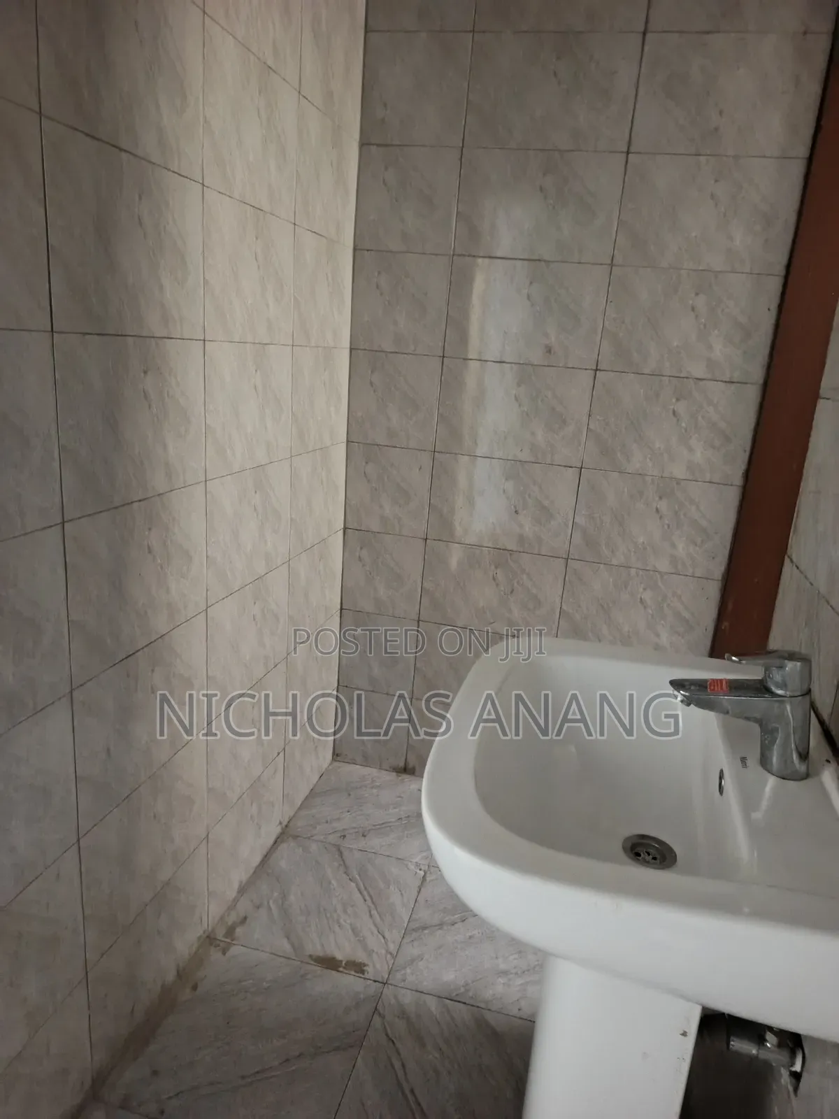 1bdrm Apartment in The Dorns Properties, New Town for rent