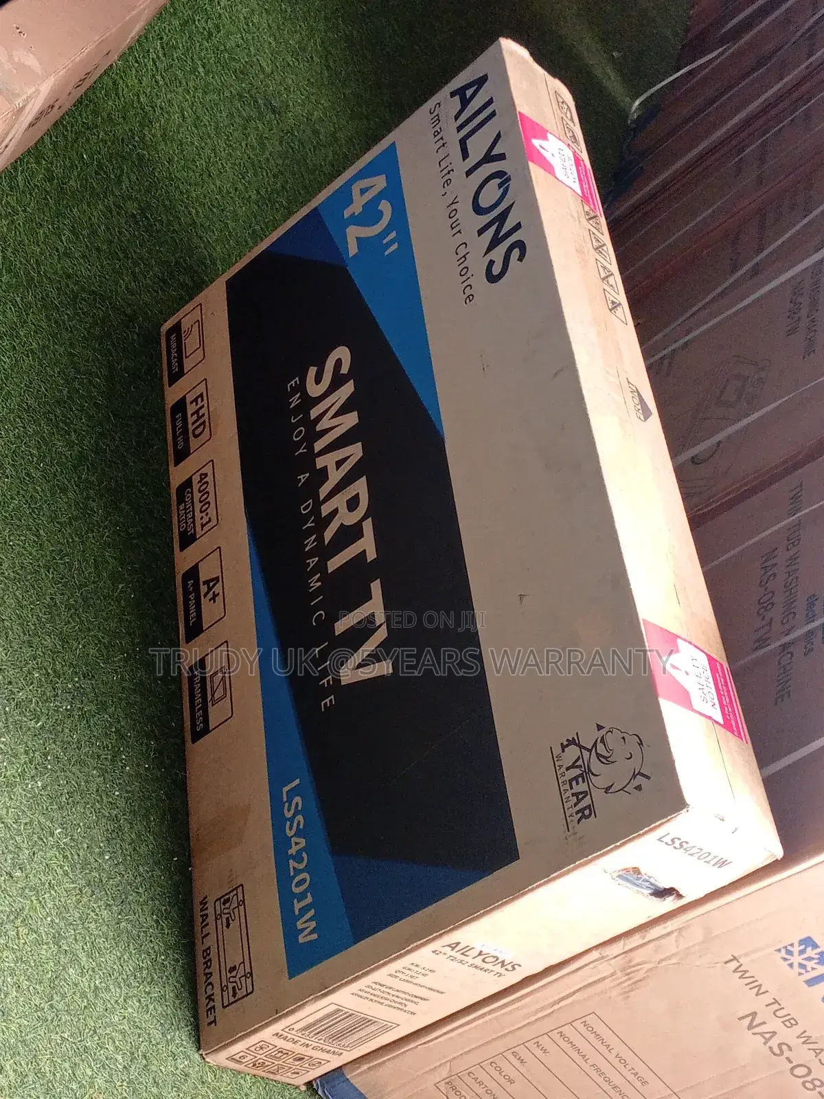 Dynamic Smart Ailyons Android Television 42inches Television