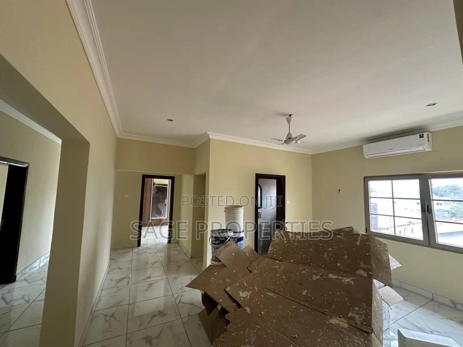 3bdrm Apartment in A&C Mall, East Legon for rent
