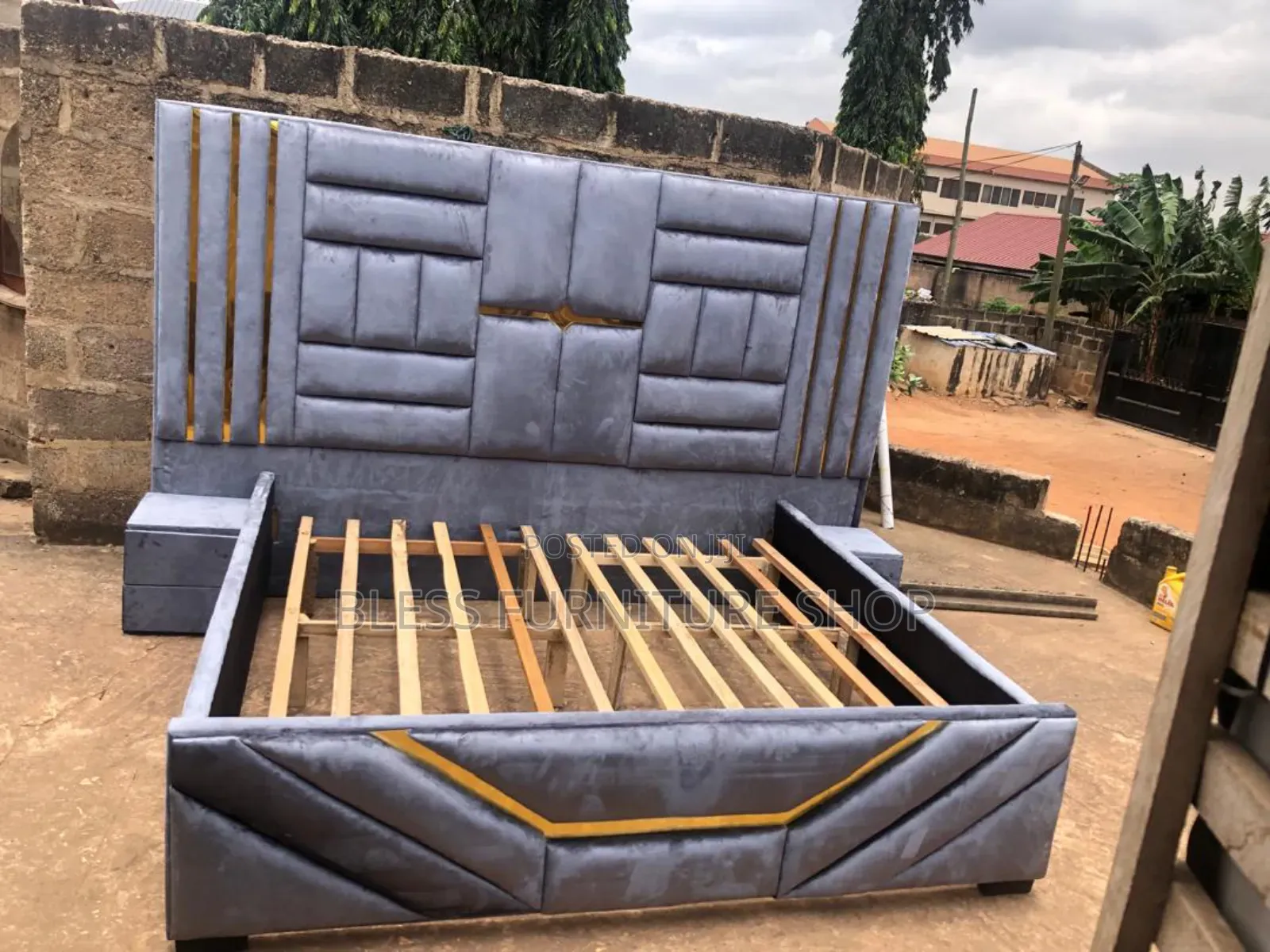 Queen Size Bed Frame With Side Drawers