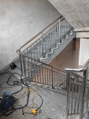 Stainless Staircase by Apexglassexpert