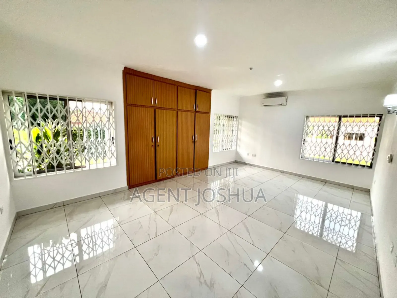4bdrm House in Regimanuel Golden, Airport Residential Area for rent