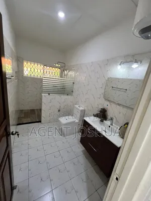 4bdrm House in Regimanuel Golden, Airport Residential Area for rent
